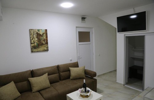 Central Serbia Apartment | Studio T&M, sa parkingom
