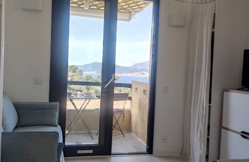 Grosseto-Prugna Apartment | Studio Terrace View of Ajaccio Bay