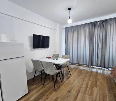 Saturn Apartment | Studio triplu Saturn nr 2