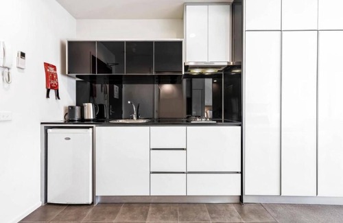 Melbourne Central Business District Apartment | Studio Twin at Beckett Street Melbourne CBD