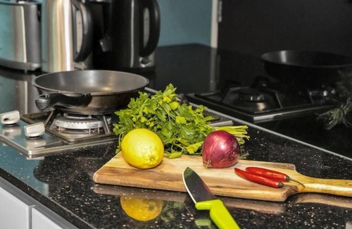Melbourne Central Business District Apartment | Studio Twin at Beckett Street Melbourne CBD