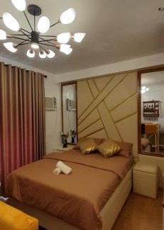 Poblacion District Bed & Breakfast | Studio-Type Condotel Mesatierra Garden Residences