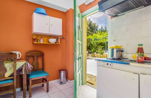 Vathy Apartment | Studio 'Veronis 3' with Sea View, Shared Pool & Wi-Fi