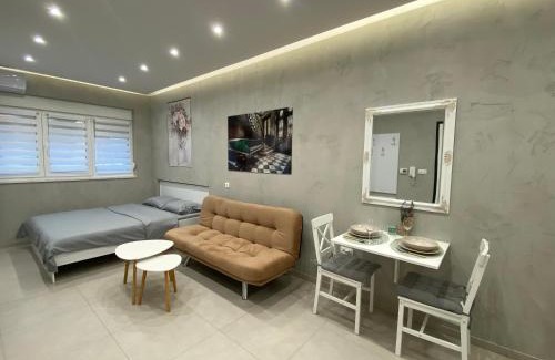 Novi Sad Apartment | Studio Victoria