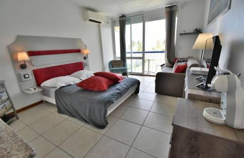 Pointe de la verdure Apartment | Studio vue mer Le Gosier sans coupure d'eau