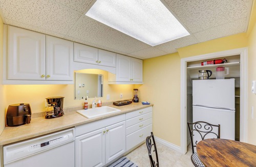 Libby Apartment | Studio w/Shared Hot Tub: 5 Mi to Logan State Park