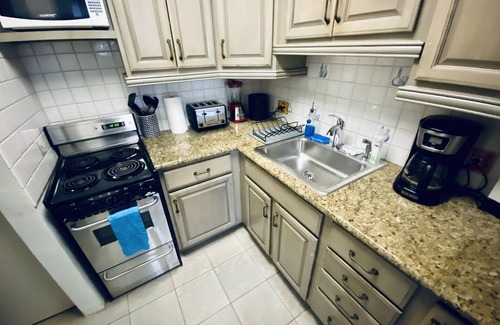 Red Hook Apartment | Studio - Walking distance to Sapphire Beach