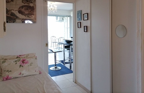 Sainte-Maxime Apartment | Studio with panoramic sea/city views air cond. wifi parking swimming pool tennis