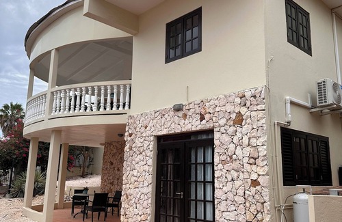 Willemstad Apartment | Studio with pool at 5 min from Jan Thiel