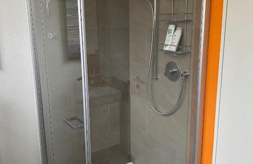Zimmerwald Apartment | Studio with private garden & free parking