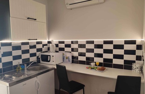 Siofok Aranypart Apartment | Studio with wifi and air conditioning near the beach