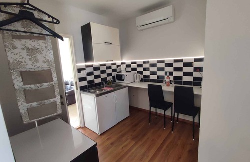 Siofok Aranypart Apartment | Studio with wifi and air conditioning near the beach