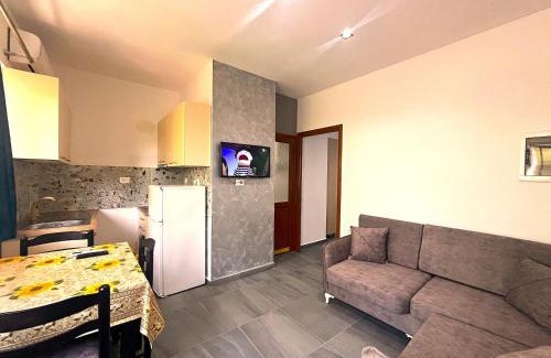 Vlore Apartment | Studios in Jonis House