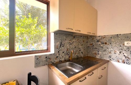 Vlore Apartment | Studios in Jonis House