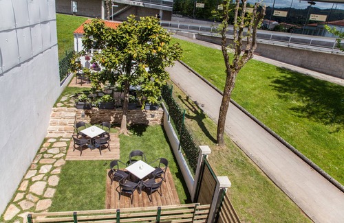 Santiago de Compostela Apartment | Study at 3 min. walking to the cathedral - garden terrace wifi elevator - 2A