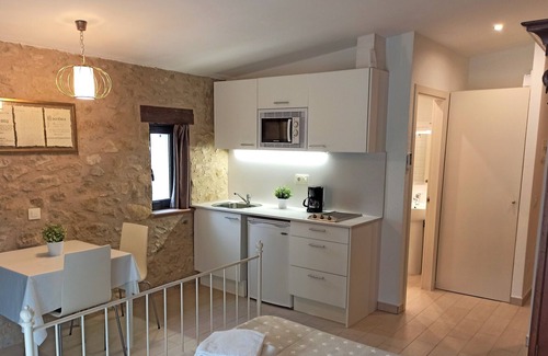 Torroella de Montgri Apartment | Study FONDA COMERÇ Torroella de Montgri