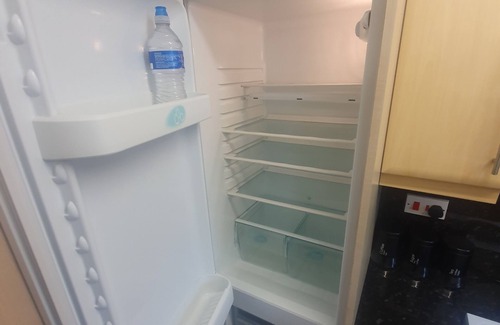 Walsall Apartment | Stunning 1-Bed Apartment in Walsall