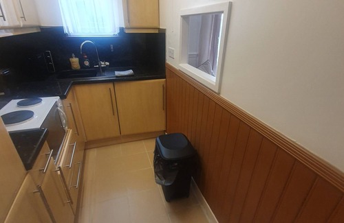 Walsall Apartment | Stunning 1-Bed Apartment in Walsall