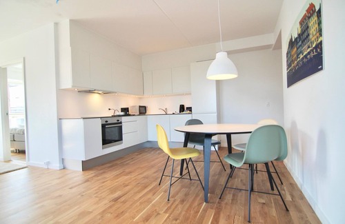 Amager Apartment | Stunning 2-BR apartment with balconies and great views - 171