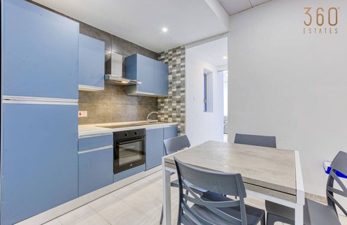 Sliema Apartment | Stunning 2BR Apt with Panoramic Sliema Views!