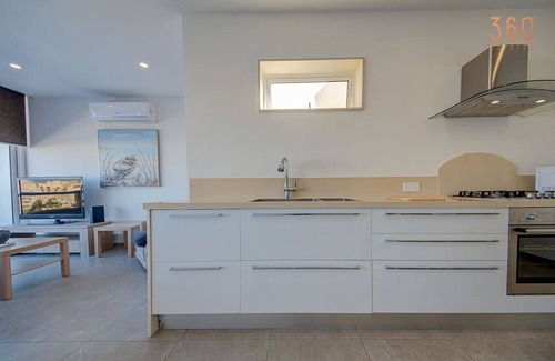 Mellieha Apartment | Stunning 2BR Penthouse with Terrace in Mellieħa