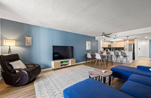 Hudson Condo | Stunning 3/2, Waterfront, sleeps up to 7,#211