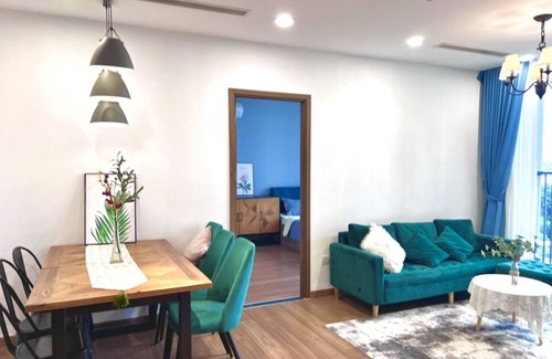 District 9 Apartment | Stunning 3BR Firework & Scenic Pool Views D7 HCMC Family-sized