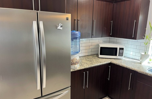 Tijuana House | Stunning 4/3 Family Home Near Downtown Tijuana & Border/6 Secure Parking Spaces
