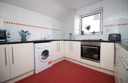 Castle Apartment | Stunning 4 Bedroom Flat near City Centre