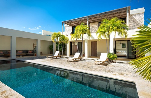 Sabadeco Villa | Stunning 5 bedroom villa Kas Mondi with private pool and ocean view