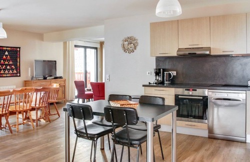 La Mongie Apartment | Stunning 6-room apt, 12 pax - Terrace, parking, WIFI
