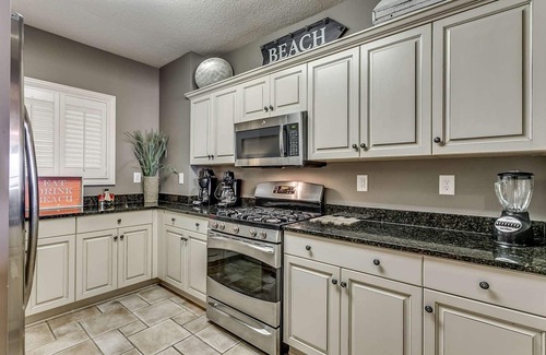 Windy Hill Condo | Stunning 6th Floor Oceanfront Condo at North Beach Resort & Villas - $300 FREE Activities Daily!