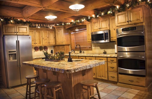 Rigby Cabin | Stunning and Spacious LaBelle Lake Retreat