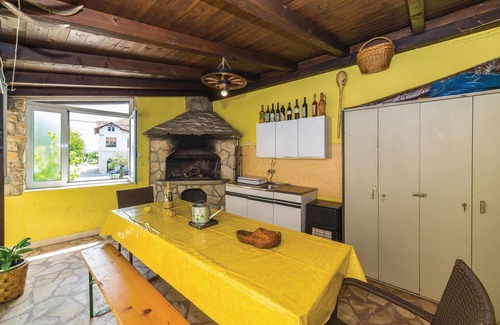 Kastel Kambelovac Apartment | Stunning apartment in Kastel Kambelovac