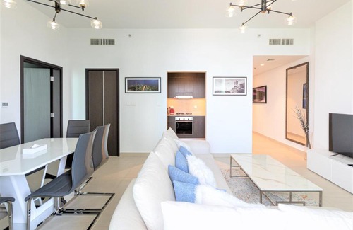 Bur Dubai Apartment | Stunning Apartment - Downtown Views Dubai Mall
