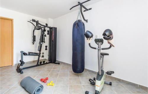 Supetarska Draga Apartment | Stunning Apartment In Supetarska Draga