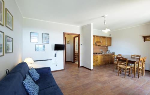 Monteluiano Apartment | Stunning Apartment In Gubbio With Wifi