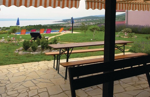 Klenovica Apartment | Stunning apartment in Klenovica