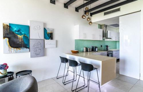 Durban Point Apartment | Stunning Apartment in Quayside 103