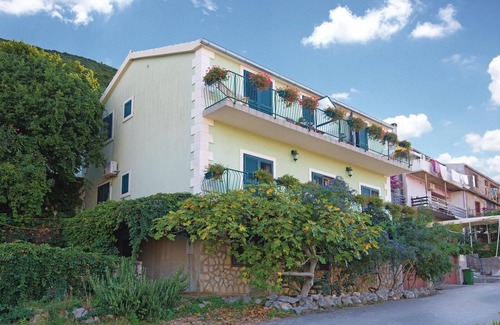Trpanj Apartment | Stunning apartment in Trpanj