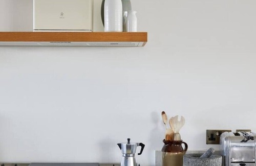 Selsey House | Stunning architect designed eco beachfront property