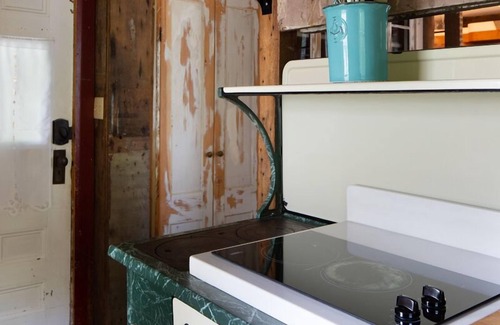 Chester Center House | Stunning Artisan Waterfall Escape [Walk to Downtown]