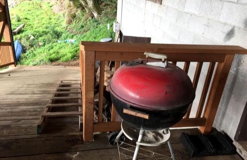 Otis House | Stunning Beachfront Cabin with Barbecue and Hot-tub in Otis, Oregon