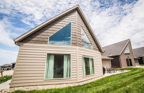 Arnolds Park Cabin | Stunning Bridges Bay Resort Cabin for a Classic Okoboji Vacation