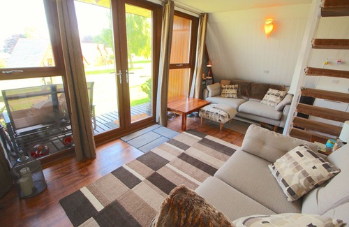Martin Ski Chalet | Stunning clifftop chalet set in a small, friendly holiday park