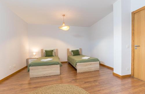 Zambujeira do Mar Apartment | Stunning Coastal Retreat - Two-Bedroom Apartment in Zambujeira do Mar