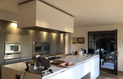 Mouans-Sartoux Villa | Stunning Couëlle villa in the Redon domain. with pool, tennis and large garden