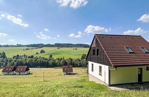 Starkov House | Stunning private villa for 8 people with WIFI, pool, TV, patio and panoramic view
