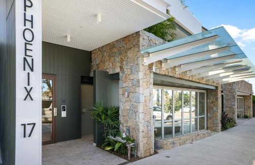 Collaroy Apartment | Stunning designer 3 Bed 2 bath opp Long Reef Golf Course