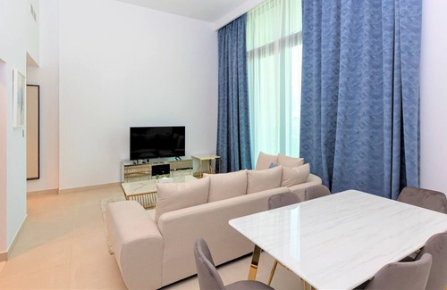 Bur Dubai Apartment | Stunning Downtown Views with Dubai Mall access